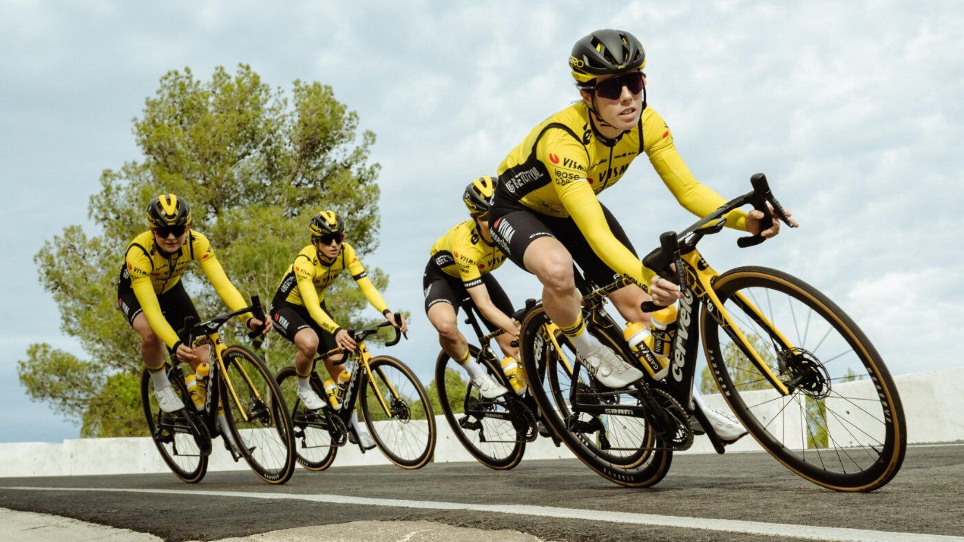 Team Visma Lease a Bike chooses Giro Sport Design as official helmet sponsor for 2024