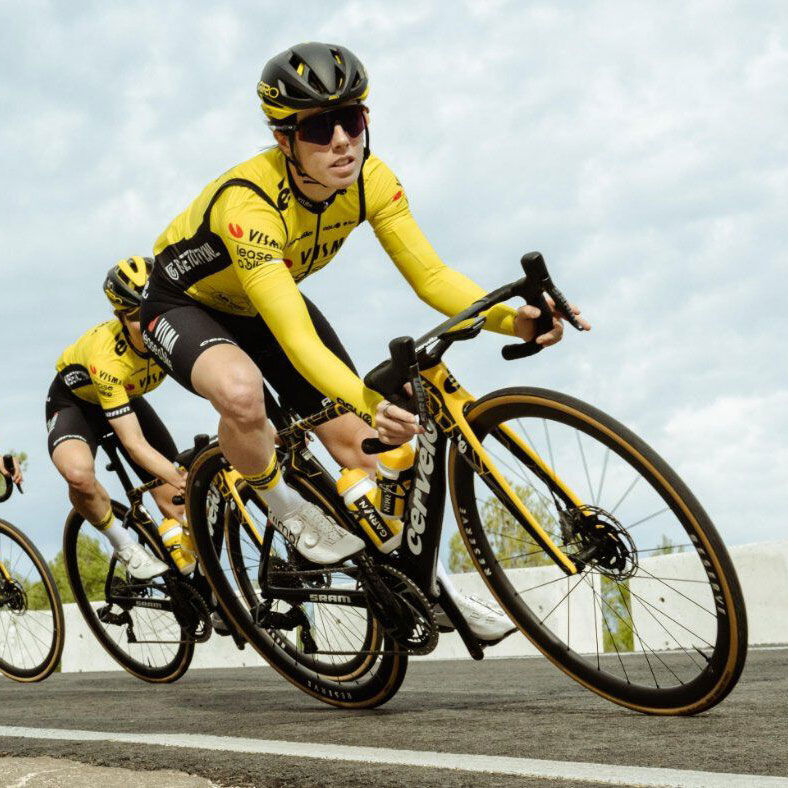 Team Visma Lease a Bike chooses Giro Sport Design as official helmet sponsor for 2024