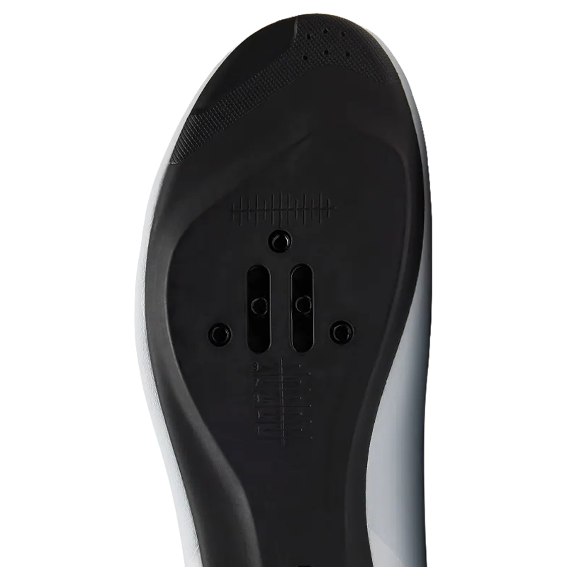 Road shoe sole with a universal 3/2-bolt cleat system
